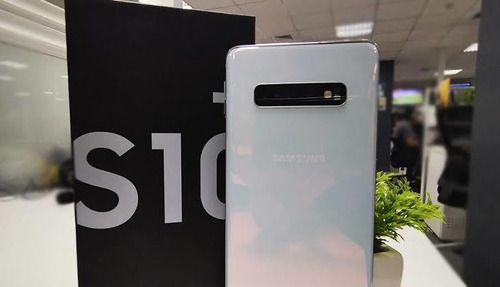 Samsung S10+