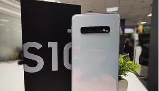 Samsung S10+