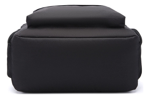 Mochila Kross Elegance Black Para Notebook 15.6 -ke-bpl08 Cor Preto Desenho do tecido Liso