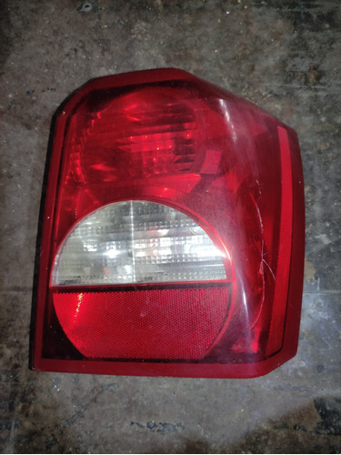 Stop Dodge Caliber Derecho 2008-2012 