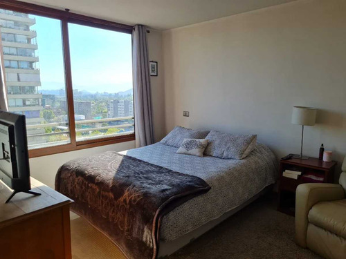 Amplio Departamento, 2d, Las Condes (93894)