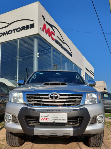 Toyota Hilux 3.0 Cd Srv Cuero 4x4 5at - A4