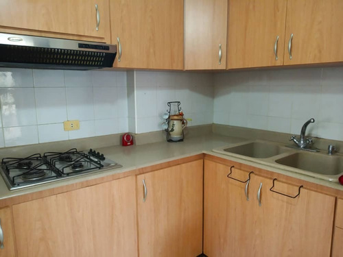 Imagen 4 de 10 de Apartamento En Venta / Lisbeth Garcia 04128676402