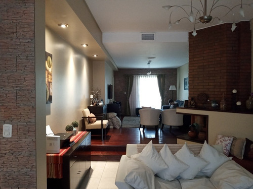 Imagen 2 de 20 de Casas Chalet - Venta