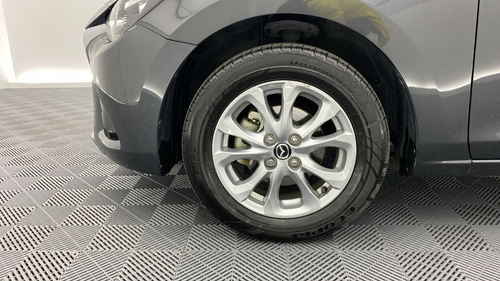 Imagen 23 de 25 de Mazda 2 Touring Mt
