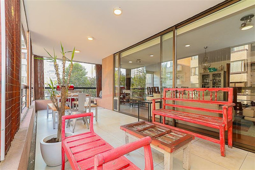 Departamento En Venta De 3 Dorm. En Las Condes