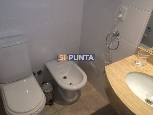 Imagen 16 de 22 de Apartamento En Alquiler