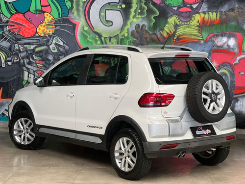 Volkswagen Crossfox 1.6 16v Msi Total Flex I-motion 5p