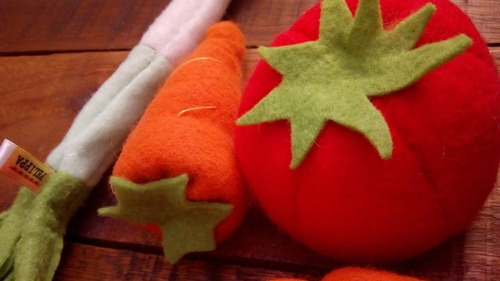 Imagen 2 de 3 de Verduras De Tela Con Cajon Juguetes Juegos Didacticos