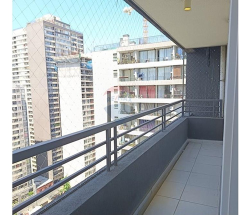 Departamento 2d/1b Cercano A Metro Ecuador