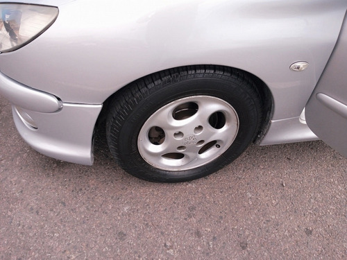 Peugeot 206 1.6 Xr Premium
