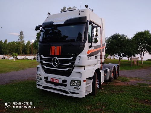 Imagem 2 de 4 de Mercedes Actros 2646 6x4 Mega Space