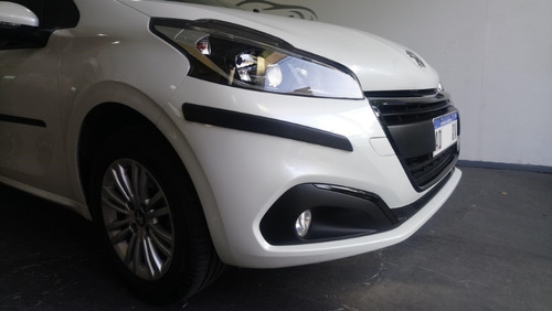 Peugeot 208 Protectores De Paragolpes Delanteros Negros !!!!