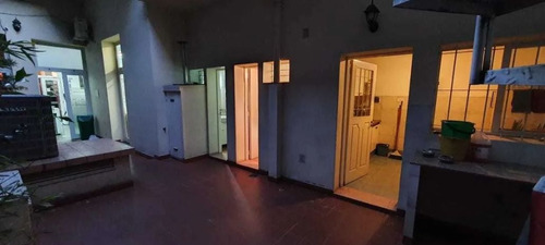 Imagen 3 de 12 de Galpón En Alquiler De 550m2 Ubicado En Monserrat