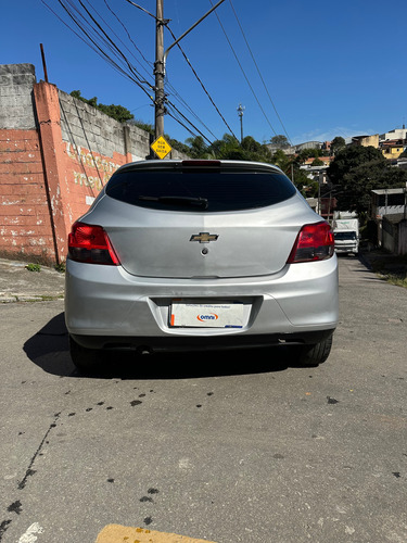 Chevrolet Onix 1.0 Joy 5p