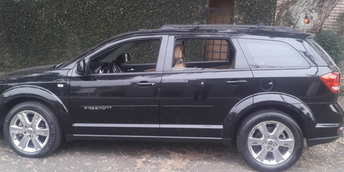 Fiat Freemont 2013 2.4 Precision 5p