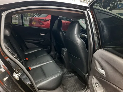 Chevrolet Onix LTZ AT
