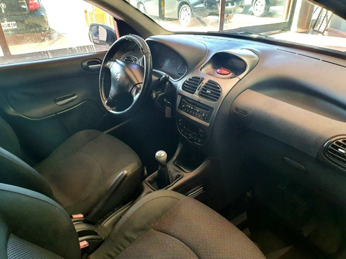 Imagen 7 de 7 de Peugeot 206 2.0 Xs Hdi Premium 2006