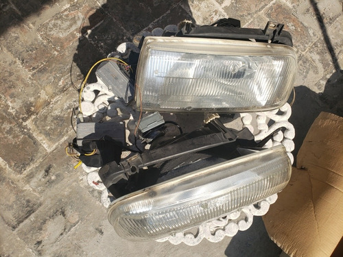 Faros Vw Jetta A3 Hella  Xenon Lupa  Y Balastra  Izq/der.