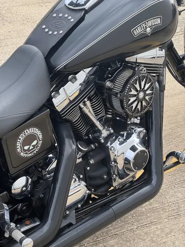 Harley Davidson Dyna 2005