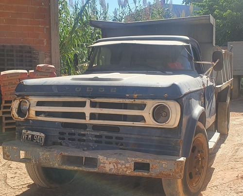 Dodge 800