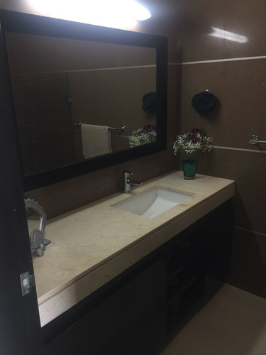 Imagen 11 de 30 de Casa En Venta En Yucatan Country Club Frente Al Hoyo 8 Y 18