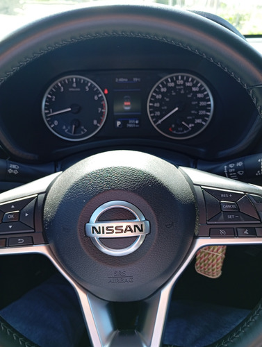 Nissan Sentra 2.0 Advance Cvt