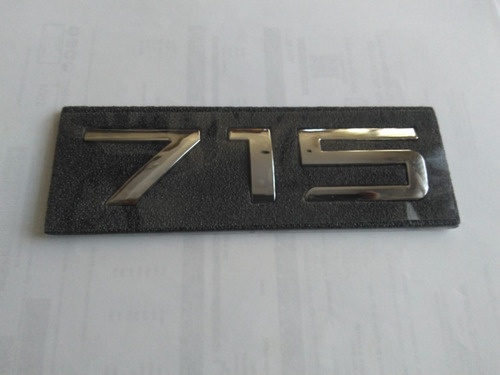Letrero Emblema Orig. 715 De Pta Freightliner Fl360 Ng 20-22 (Usado)