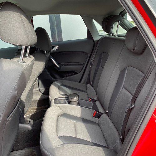 Imagen 8 de 13 de Audi A1 1.4 Sportback