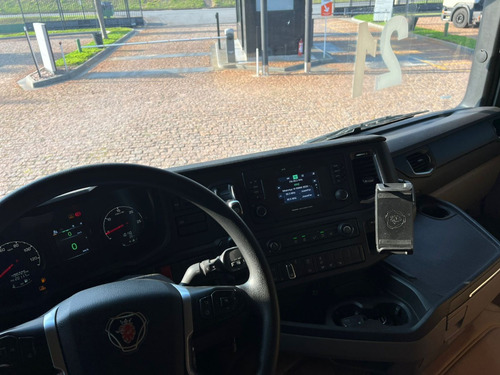Scania R410 - 6x2 - 2021