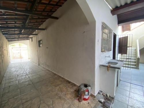 Imagem 13 de 14 de Casa Na Praia À Venda Com 2 Quartos Em Itanhaém-sp | 8325pc