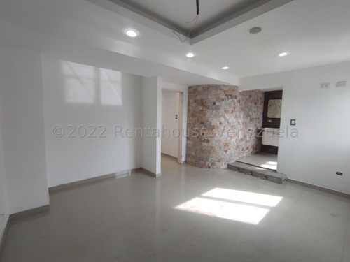 Imagen 7 de 16 de Casa En Venta Centro Maracay 22-2778 Hc