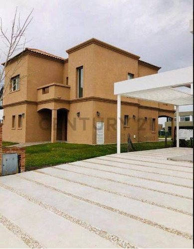 Imagen 2 de 19 de Casa Alquiler Araucarias Puertos Del Lago 3 Dormitorios Jardin Pileta Galeria