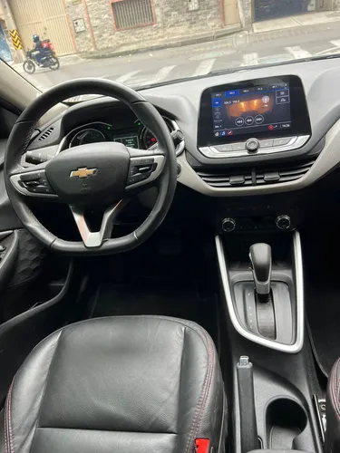 Chevrolet Onix 1.0T Premier Hatch At