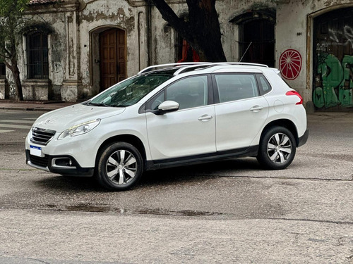 Peugeot 2008 1.6 Feline