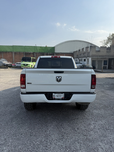 Dodge Ram 2500 5.7 Pickup Crew Cab Slt 4x2 Mt