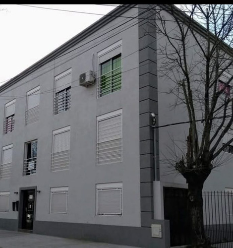 Monoambiente En Pilar Centro - Oportunidad Y Comodidad