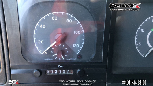 Imagem 5 de 9 de Volvo Vm 260