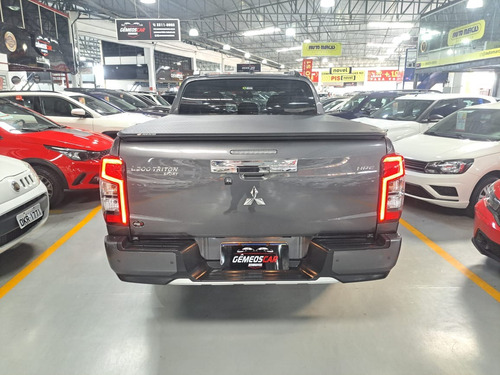 Mitsubishi L200 2.4 Triton Sport Hpe Cab. Dupla 4x4 Aut. 4p
