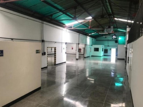 Imagen 3 de 30 de Oficinas En Venta Zona Oeste Barquisimeto 21-12023 @m