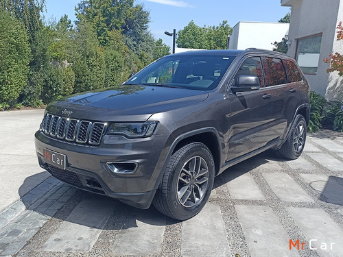 Jeep Grand Cherokee Laredo 4x4