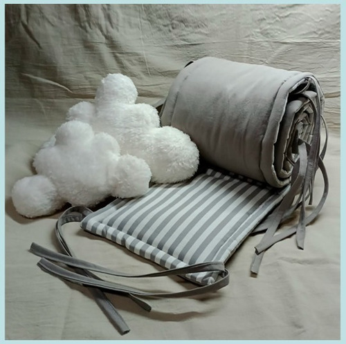 Chichonera Reversible Colecho 2,40 Mts + Almohadones Nube