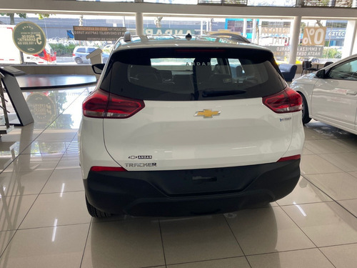 Imagen 4 de 16 de Chevrolet Tracker Turbo Ls Mecánica 2023 - Entrega Inmediata