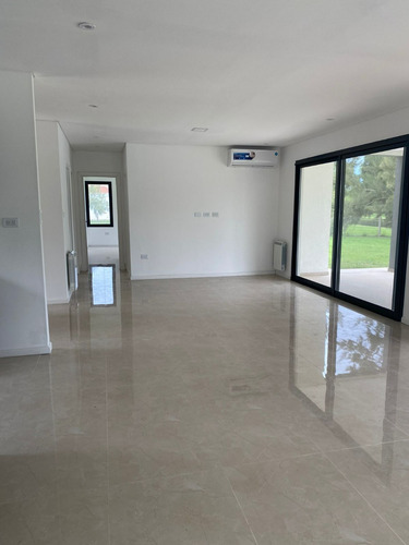 Miralagos - Moderna Casa A Estrenar