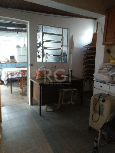 Casa Em Belém Velho Com 2 Dormitórios - Mi270704