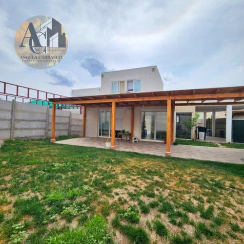Se Arrienda $630.000 Mediterránea En Alto El Manzano