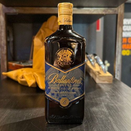 Whisky Ballantines Finest Queen Edición Limitada 750cc