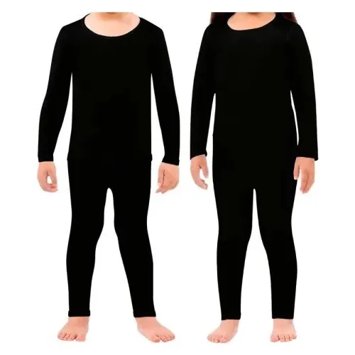 Chicos con ropa negra hotsell