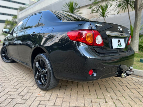Toyota Corolla 1.8 16v Xli Flex Aut. 4p