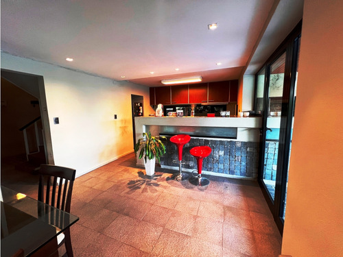 Venta Casa En Carlos Paz Exclusiva A 100 Mts De La Costa
